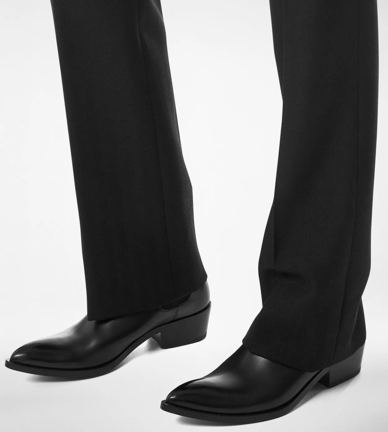 BURNISHED LEATHER CHELSEA BOOT