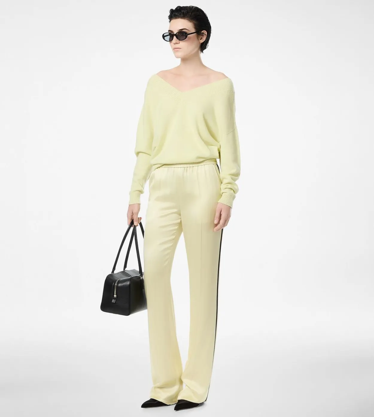 CASHMERE OFF THE SHOULDER V-NECK KNIT