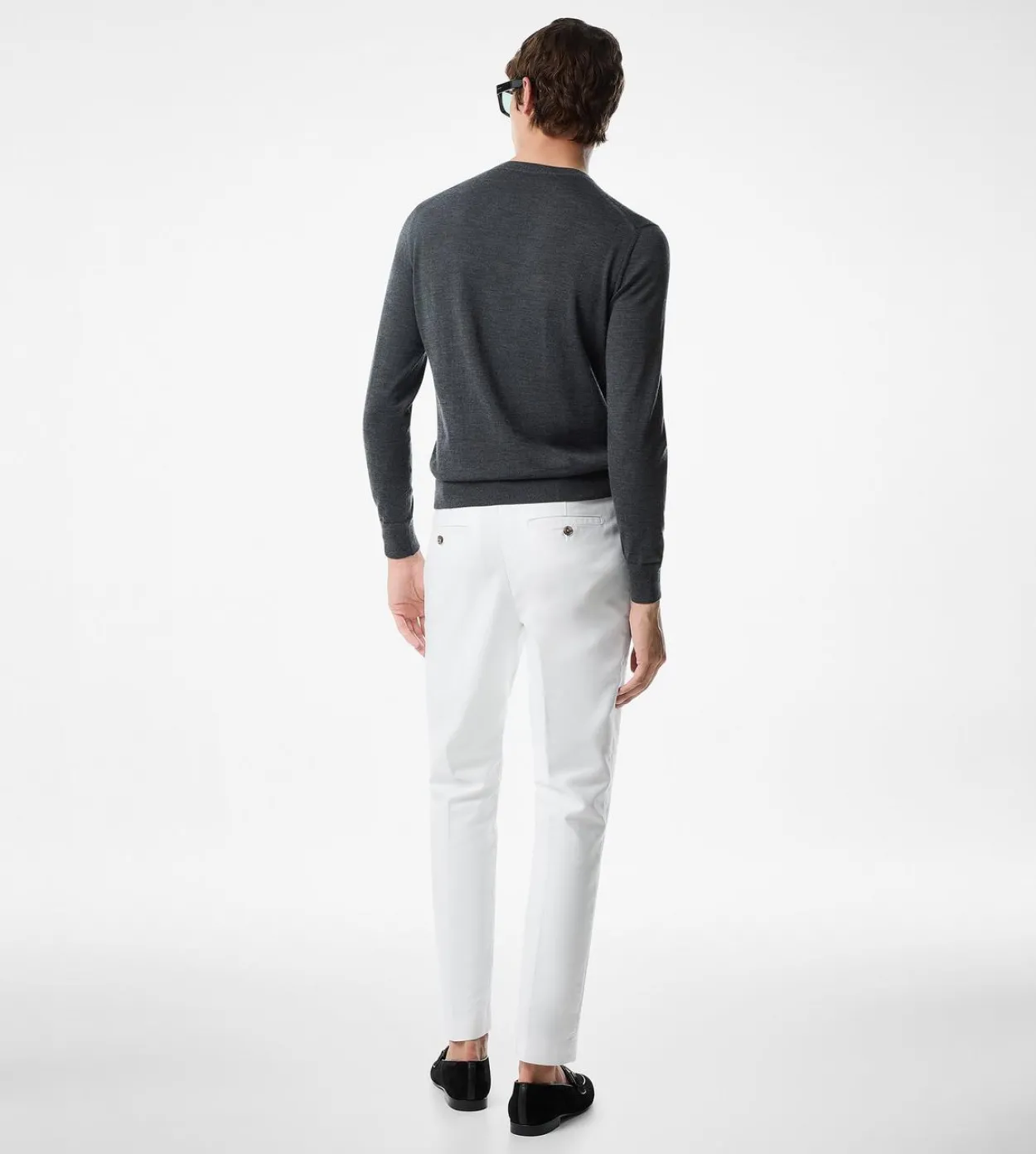 FINE GAUGE PURE WOOL CREW NECK