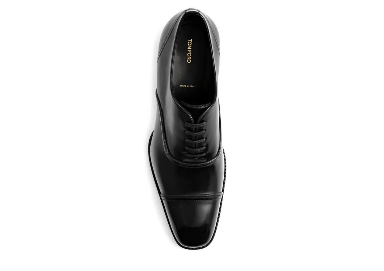 GIANNI LACE UP CAP TOE
