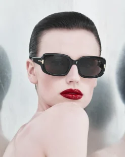 ICON RECTANGULAR SUNGLASSES