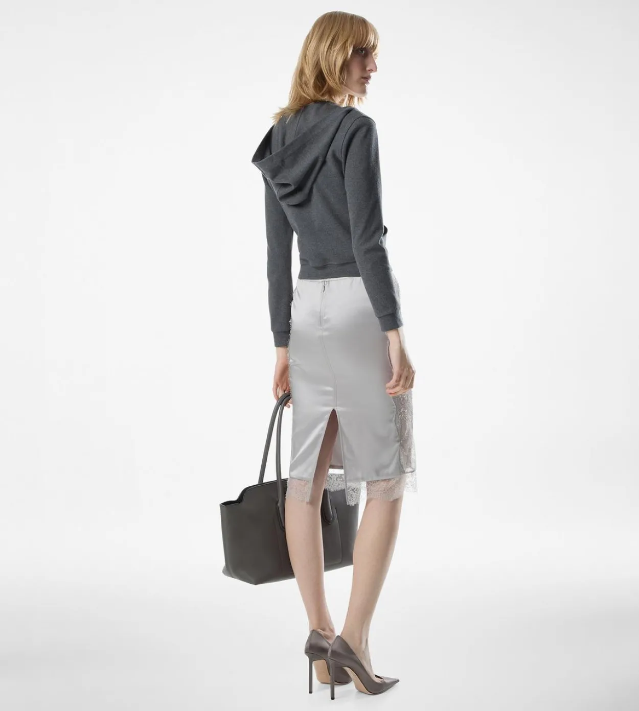 KNEE-LENGTH SKIRT WITH LACE INSERTS