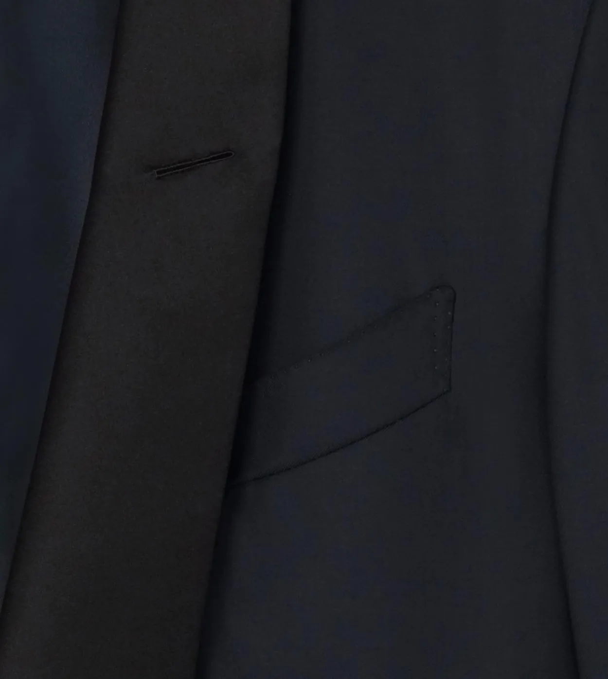 LUXURY TWILL O'CONNOR TUXEDO