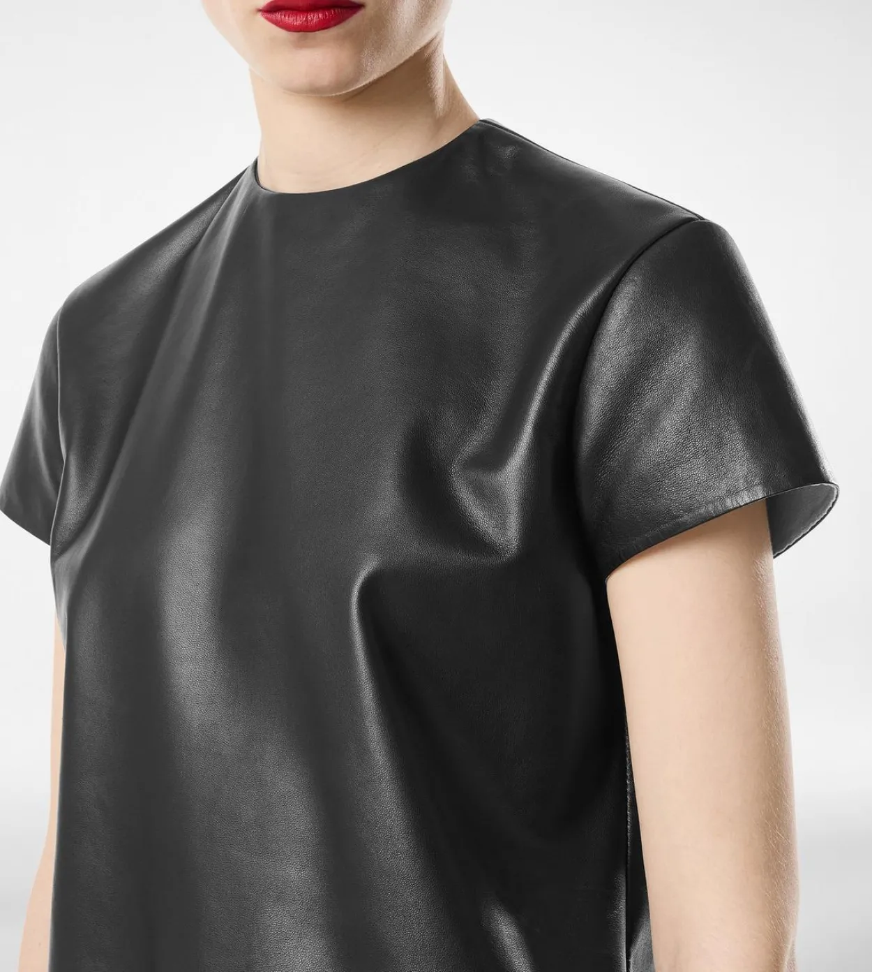 NAPPA LUX AND WASHED DUCHESSE T-SHIRT