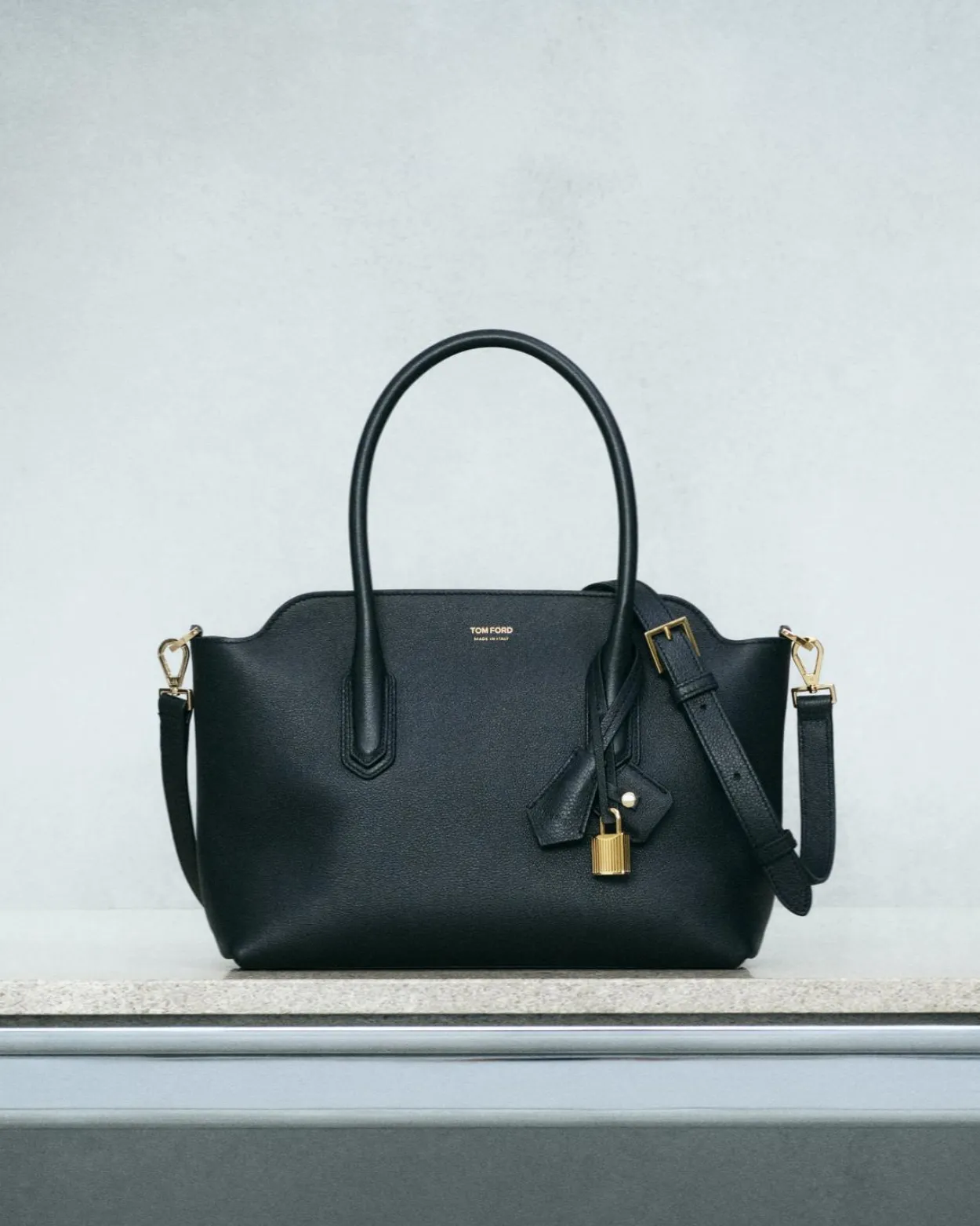 NATURAL GRAIN LEATHER ALEXANDER MEDIUM TOP HANDLE