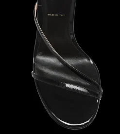 PATENT LEATHER ANKLE STRAP SANDAL