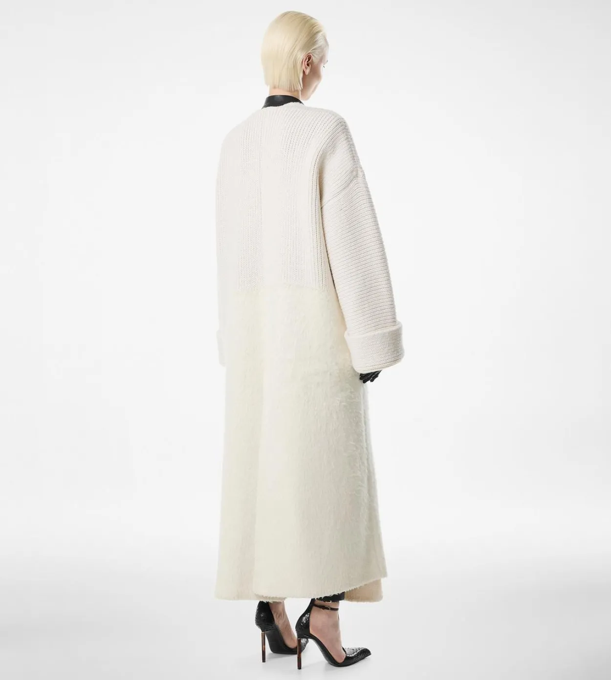 SCULPTURAL MAXI COAT