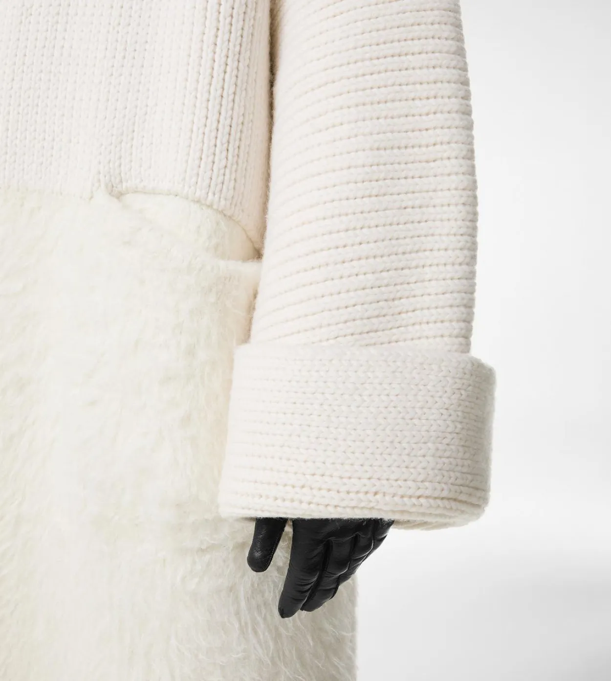 SCULPTURAL MAXI COAT