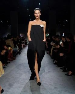SHARP WOOL STRAPLESS EVENING DRESS