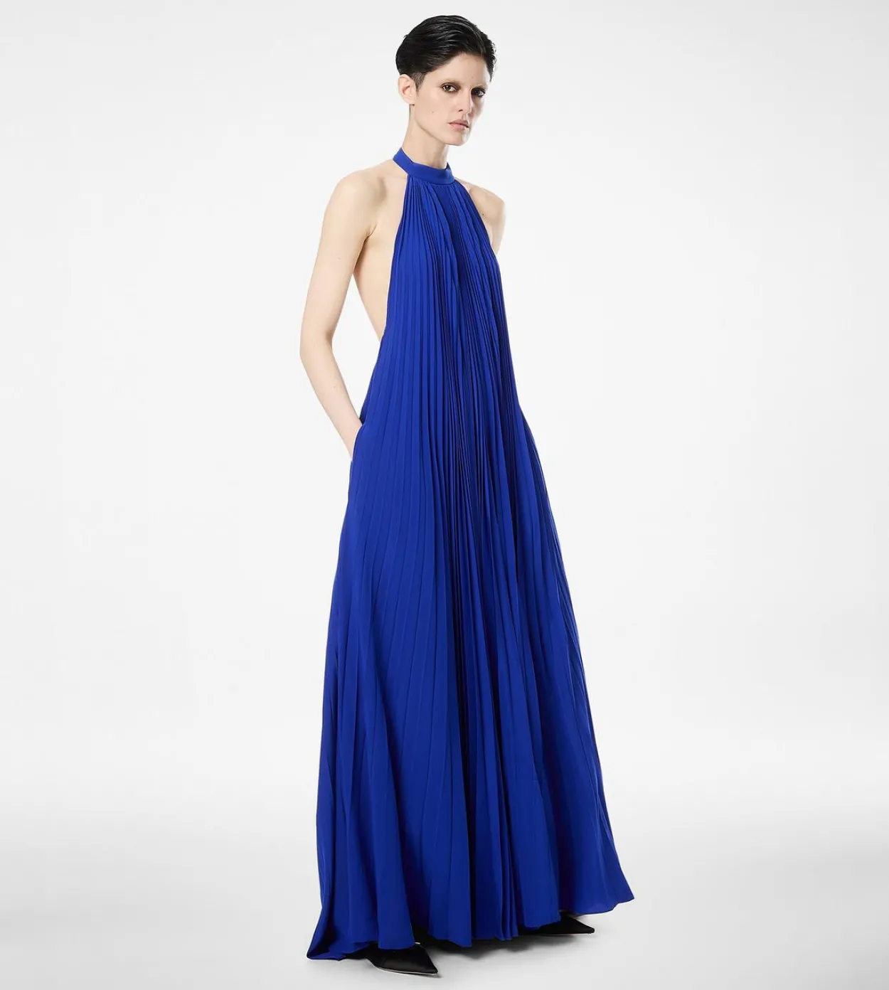 SILK HALTERNECK SUNRAY PLISSE EVENING DRESS