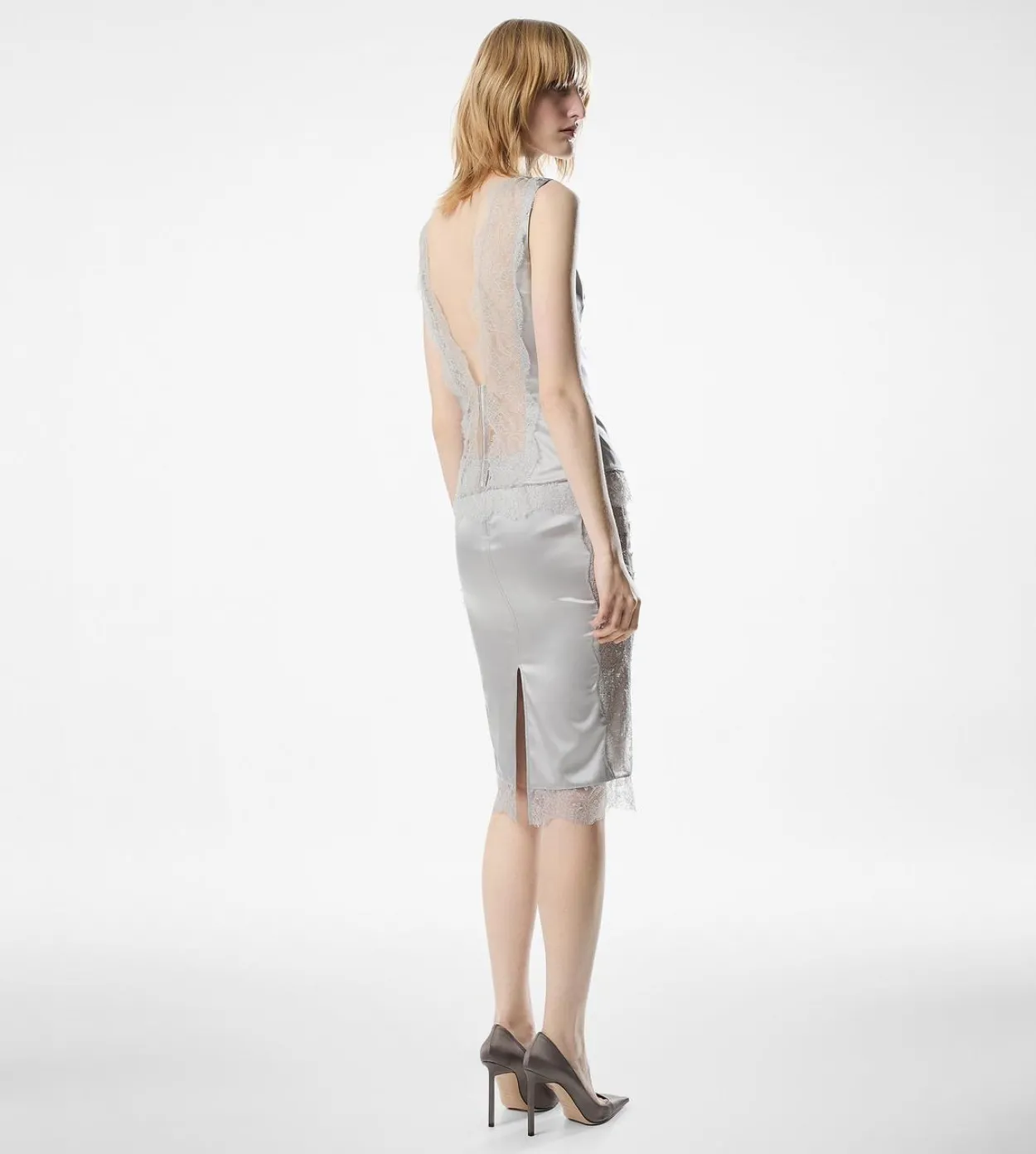 SLEEVELESS SILK TOP WITH V-BACK AND LACE INSERTS