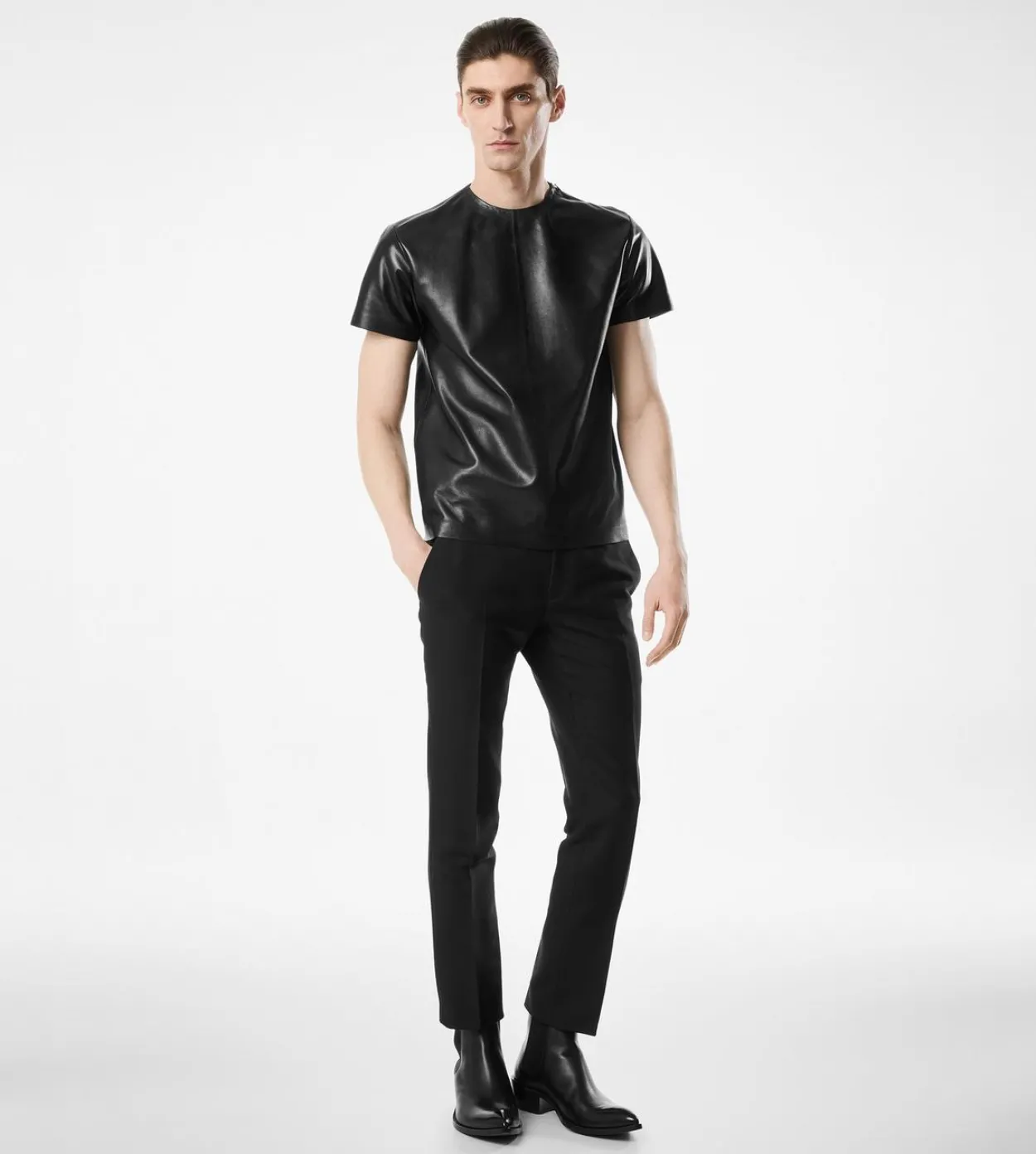 SOFT NAPPA PLONGE CREW NECK