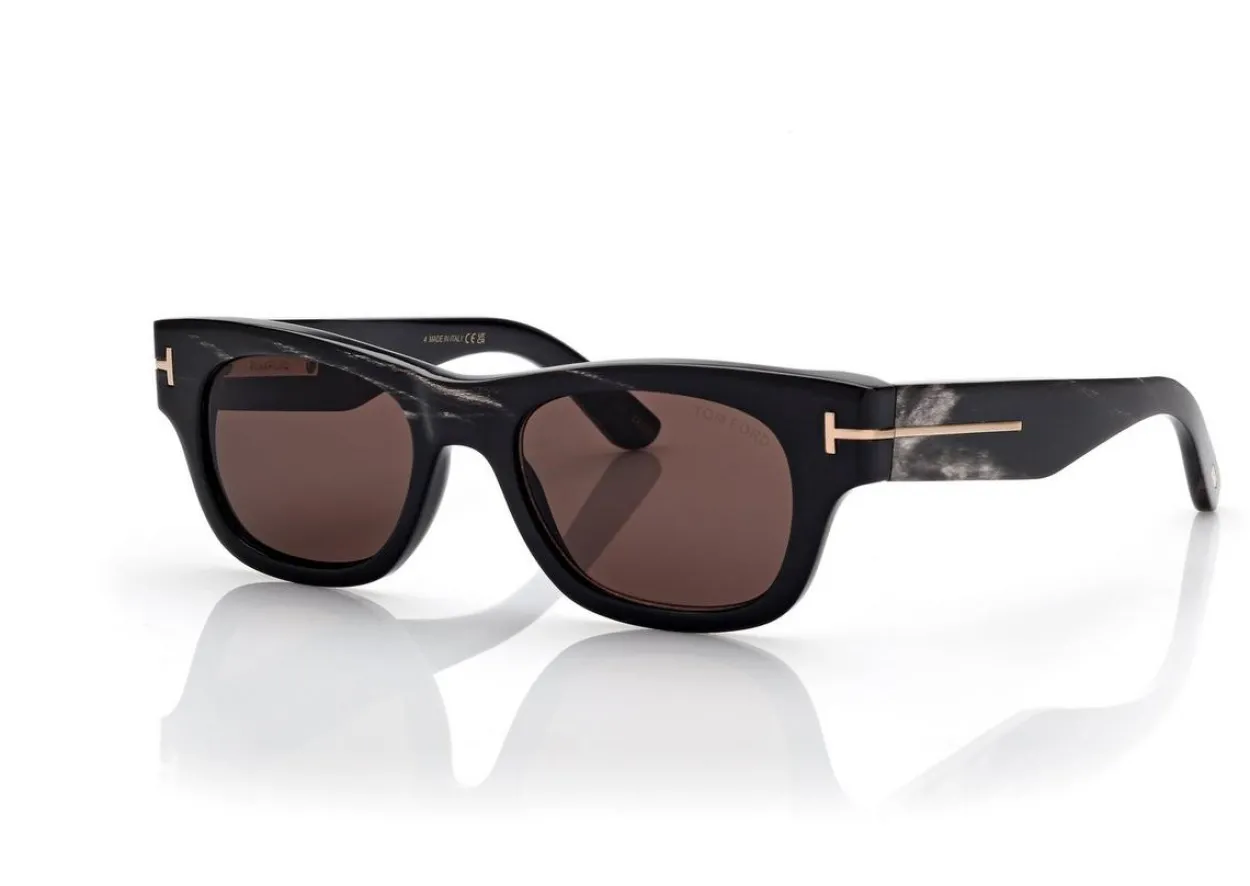 SQUARE HORN SUNGLASSES