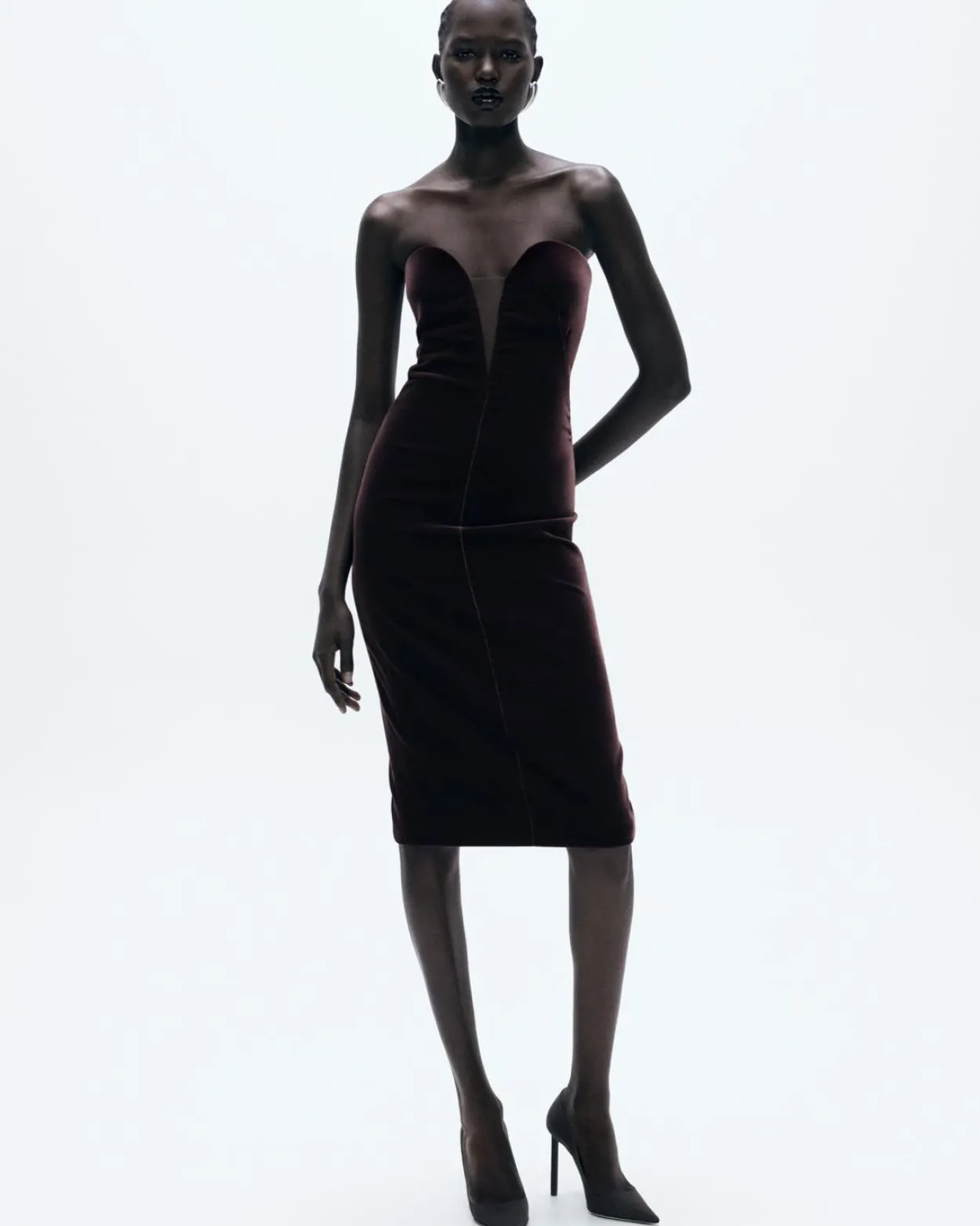 STRAPLESS VELVET COCKTAIL DRESS
