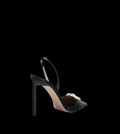 SUPPLE GRAIN LEATHER T LATCH SLINGBACK