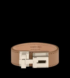 SUPPLE GRAIN LEATHER T LATCH BRACELET
