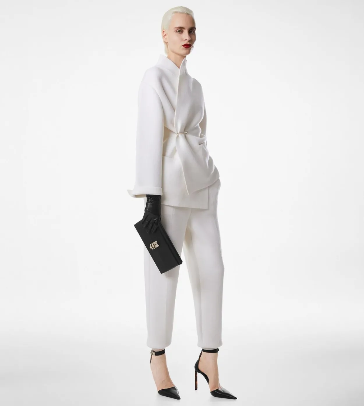 ULTRAFINE CASHMERE BLEND SCULPTURAL JOGGERS
